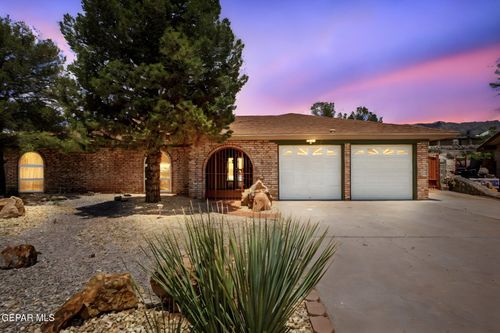 408 Los Seris Pl, El Paso, TX, 79912-2812 | Card Image