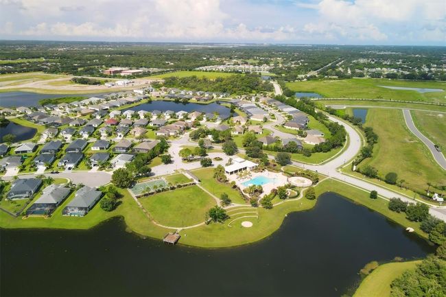 12755 Rainwashed Loop, House other with 3 bedrooms, 2 bathrooms and null parking in Parrish FL | Image 59