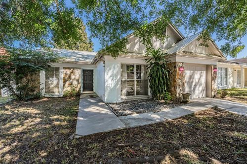 8508 Misty River Ct, TAMPA, FL, 33637-4926 | Card Image