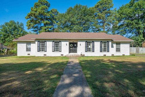 1638 Circle Dr, Malvern, AR, 72104-4508 | Card Image