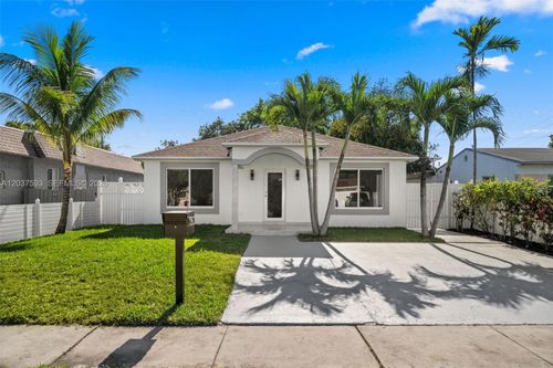 253 Sw 4th St, Dania Beach, FL, 33004-3934 | Card Image