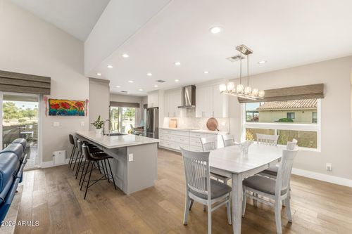 5137 N 79th Pl, Scottsdale, AZ, 85250-7213 | Card Image