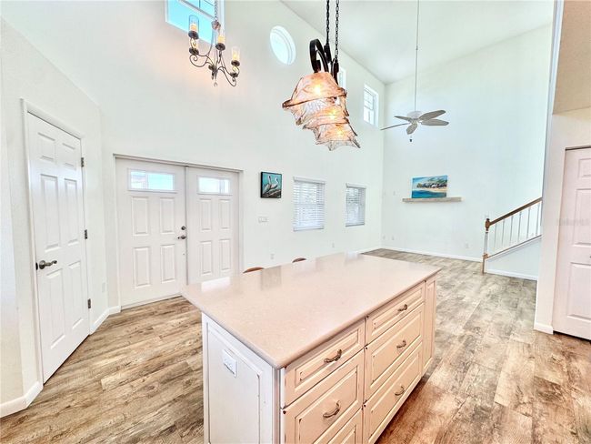 16204 3 Rd St E, House other with 3 bedrooms, 4 bathrooms and null parking in REDINGTON BEACH FL | Image 17