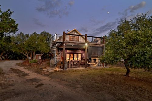1910 Sandy Point Rd, Wimberley, TX, 78676-9172 | Card Image