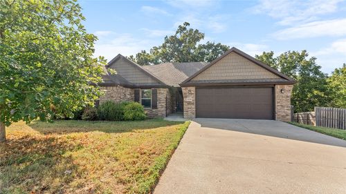 2150 Hunter Dr, Pea Ridge, AR, 72751-3909 | Card Image