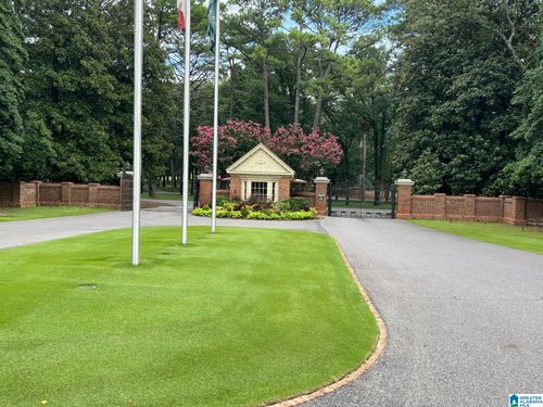 217-4 Cherry Hills Dr, Shoal Creek, AL, 35242-5904 | Card Image