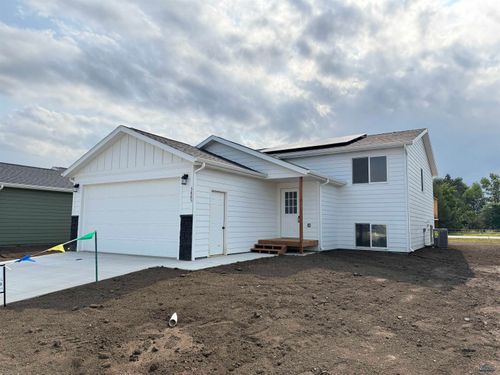 3885 Haralson Ln, Rapid City, SD, 57703 | Card Image