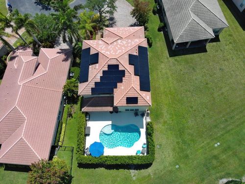 1907 Grey Falcon Cir Sw, Vero Beach, FL, 32962-8609 | Card Image