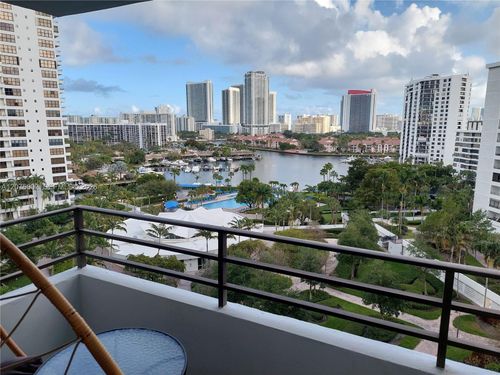 1018-600 Three Islands Blvd, Hallandale Beach, FL, 33009-2888 | Card Image