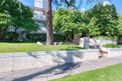 unit-109-245 S Holliston Ave, Pasadena, CA, 91106-3471 | Card Image