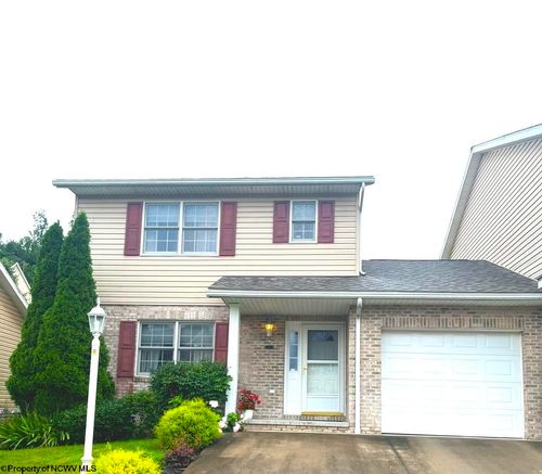 121 Donna Ave, Morgantown, WV, 26505-2884 | Card Image