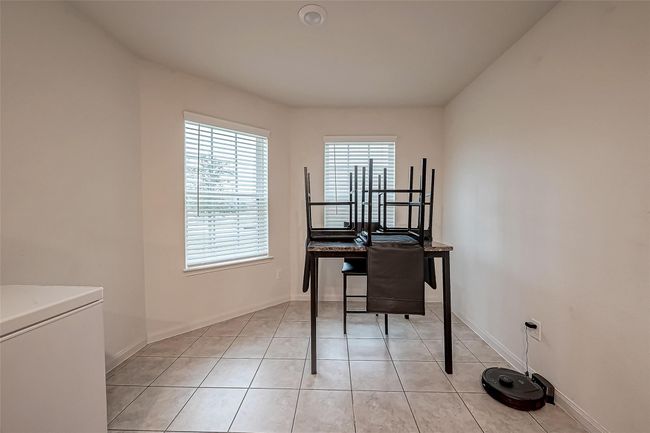 9915 Garnet Grove Dr, House other with 4 bedrooms, 2 bathrooms and 2 parking in Iowa Colony TX | Image 16