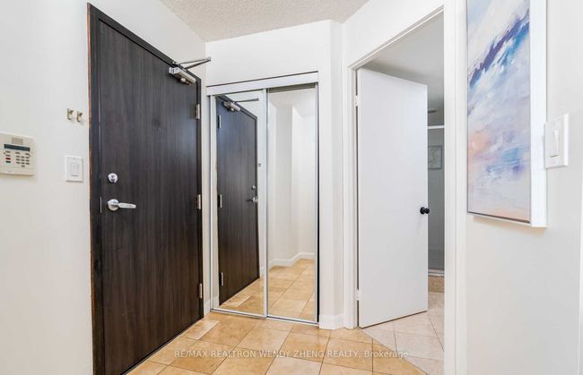 4203 - 210 Victoria St, Condo with 2 bedrooms, 2 bathrooms and null parking in Toronto ON | Image 13