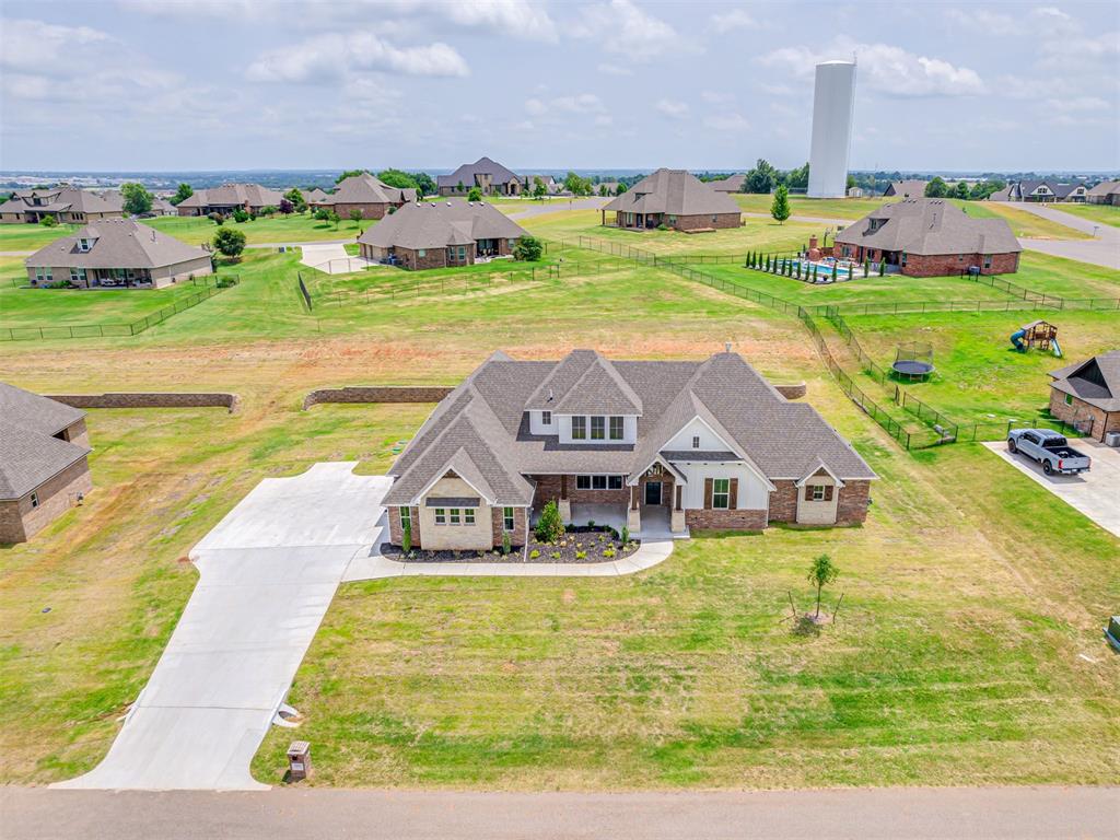 Side Hill Ct, Newcastle, OK 73065