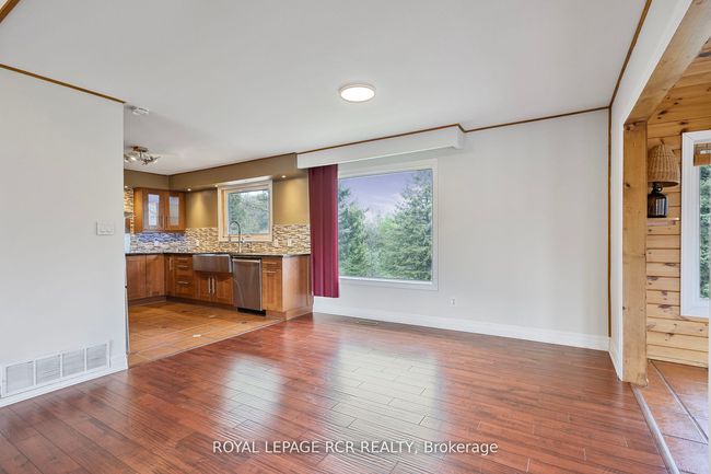 487072 30 Sideroad, House other with 3 bedrooms, 2 bathrooms and 10 parking in Mono ON | Image 11