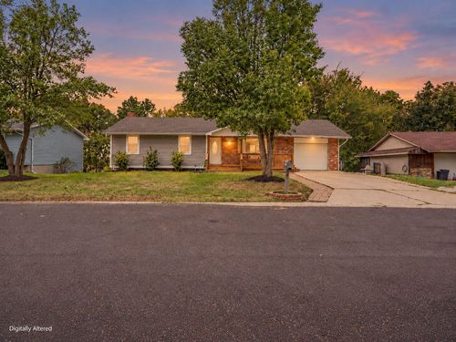 501 E Hackberry Blvd, COLUMBIA, MO, 65202-9754 | Card Image