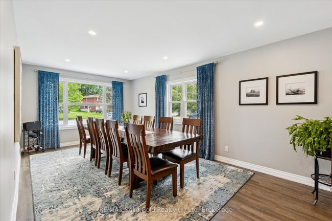 125 Macgregor Cres, House other with 3 bedrooms, 2 bathrooms and 5 parking in Waterloo ON | Image 7