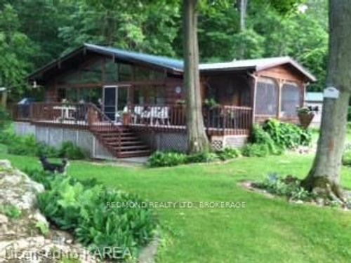 238 Ash Island, Front Leeds & Lansdowne, ON, K0E1L0 | Card Image