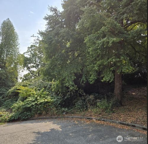 4819 S Myrtle St, Seattle, WA, 98118-3836 | Card Image