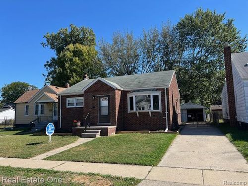 22036 Birchwood Ave, Eastpointe, MI, 48021-2110 | Card Image