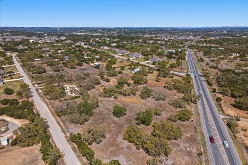 268 Kinnikinik Loop, Austin, TX, 78737-8717 | Card Image