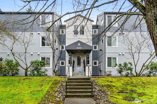 apt-a204-20318 Bothell Everett Hwy, Bothell, WA, 98012-7118 | Card Image