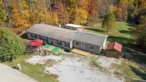 9176 Baker Rd, Saint Louisville, OH, 43071-9786 | Card Image