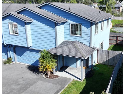 b4-714 Pioneer Rd, Brookings, OR, 97415 | Card Image