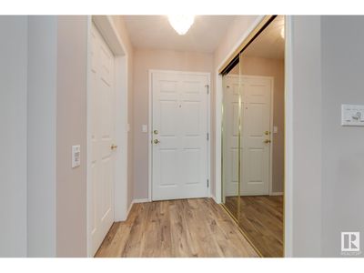 303 - 10915 21 Ave Nw, Condo with 2 bedrooms, 2 bathrooms and null parking in Edmonton AB | Image 3