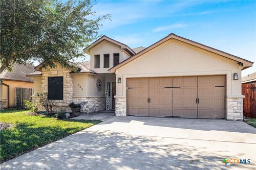103 Gabbiano Ct, Victoria, TX, 77904-4576 | Card Image