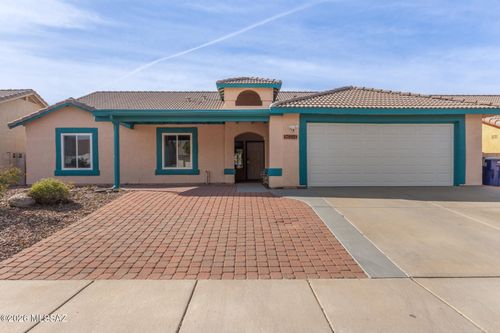 7992 S Lennox Ln, Tucson, AZ, 85747-9276 | Card Image