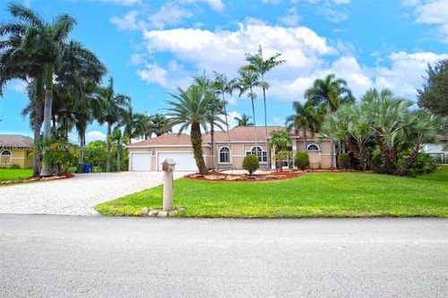5911 Sw 199th Ave, Fort Lauderdale, FL, 33332-1584 | Card Image