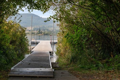 5804 Quarry Cres, Nanaimo, BC, V9T6H9 | Card Image