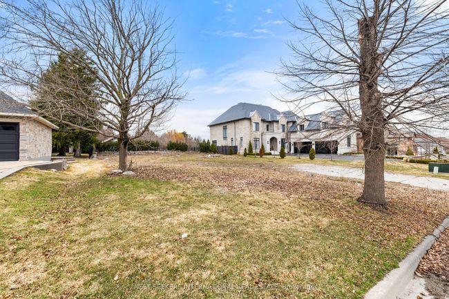 96 Robinson Rd, Home with 0 bedrooms, 0 bathrooms and null parking in Nobleton ON | Image 4