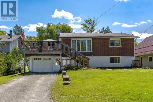 33 Grandview Road, Tay, ON, L0K1R0 | Card Image