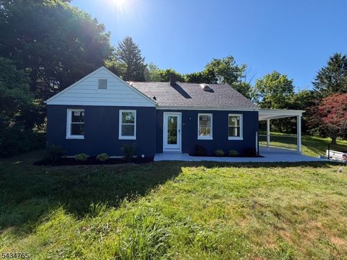 24 Lamington Rd, Whitehouse Station, NJ, 08889-3807 | Card Image
