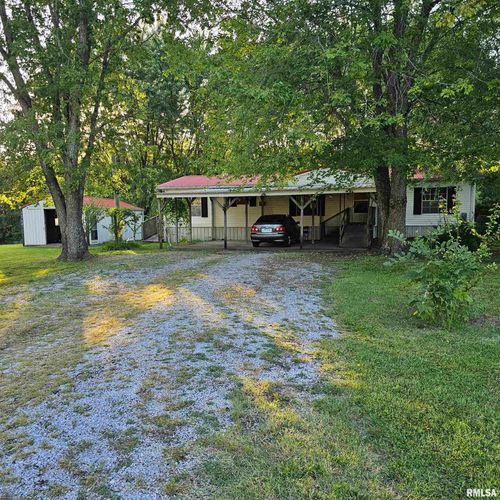425 S High St, Eddyville, IL, 62928 | Card Image