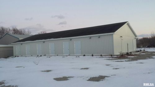 1128 E Lincoln St, Riverton, IL, 62561-9532 | Card Image