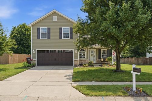2931 W Barnhill Pl, Xenia, OH, 45385-5736 | Card Image