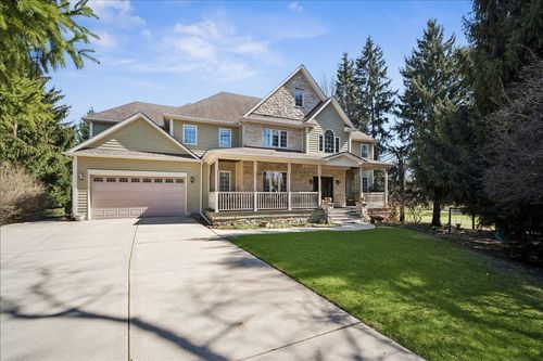 22W155 2nd St, Glen Ellyn, IL, 60137-3656 | Card Image