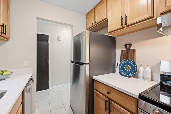 16_12812_Nicollet16_mls.jpg | Image 12