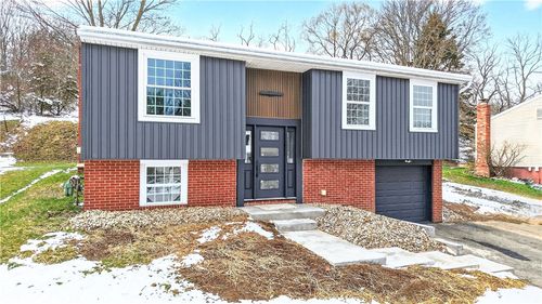 130 Fox Run Rd, Cranberry Twp, PA, 16066-4032 | Card Image
