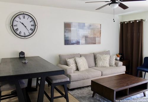 19-391 Riverside Dr, Eagle Pass, TX, 78852-2320 | Card Image