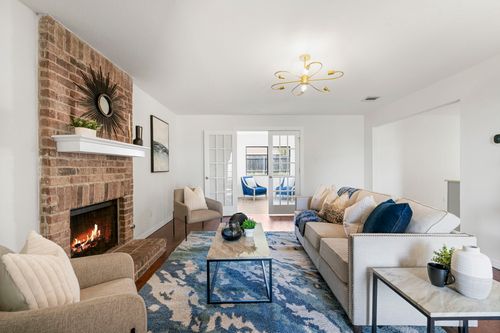 13004 Esplanade St, Austin, TX, 78727-3221 | Card Image