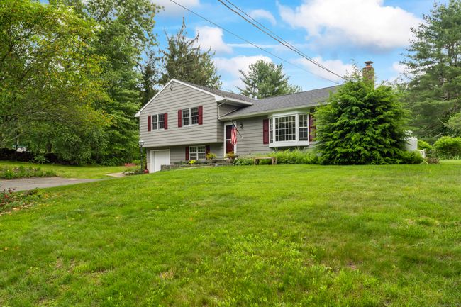 128 Walnut Tree Hill Rd, House other with 3 bedrooms, 2 bathrooms and 2 parking in Sandy Hook CT | Image 5