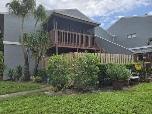 25 Crossings Cir, Boynton Beach, FL, 33435-2116 | Card Image
