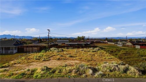 8113 Jacaranda Ave, California City, CA, 93505 | Card Image