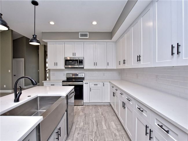 1 - 16310 Forest Way, Condo with 3 bedrooms, 3 bathrooms and 2 parking in Austin TX | Image 8