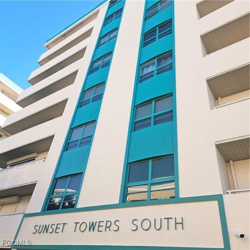 107-4807 Sunset Ct, CAPE CORAL, FL, 33904-9472 | Card Image