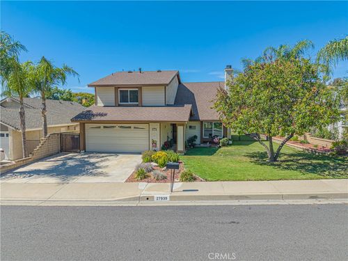 27939 Caraway Ln, Saugus, CA, 91350-1660 | Card Image